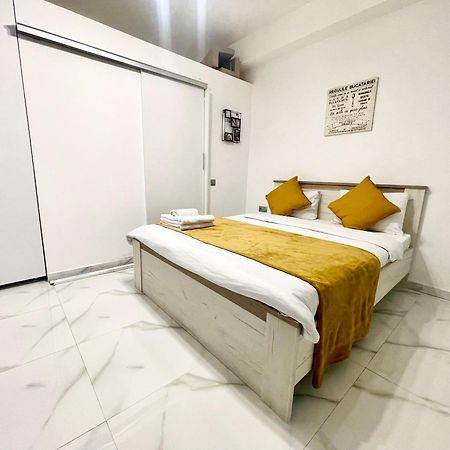 White 2 Daire Bükreş Dış mekan fotoğraf